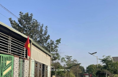 Bán gấp đất thổ cư 82m² cách mặt tiền Đại lộ Đông Tây 50m giá chỉ 950 triệu